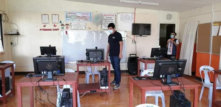 Isabela town installs e-Learning stations in villages