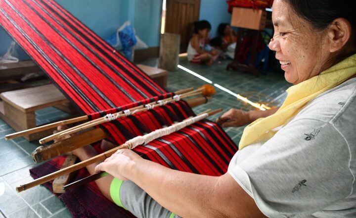 Kayapa town loom weavers share skills with IPs in Runruno