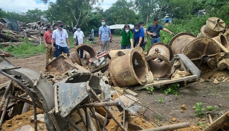 MGB, NBI take down illegal ball mills in gold deposit-rich NVizcaya village