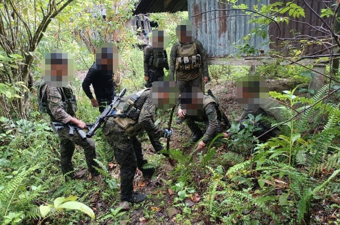 PA troops discover NPA lair; recover war materiel, medical supplies in Abra